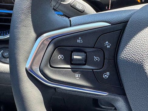 New 2026 Chevrolet Trax LT w/ Midnight Edition FWD image 19