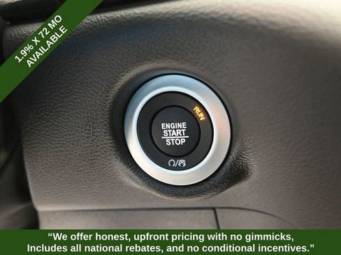 New 2026 Chrysler Voyager LX image 36