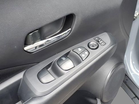 Certified 2023 Nissan Kicks SV FWD image 17