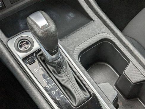 Used 2024 Nissan Sentra SV image 14