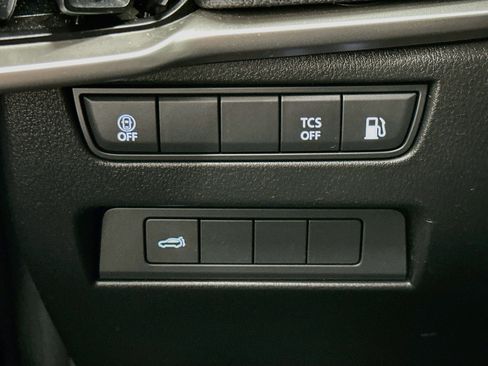 Used 2024 MAZDA CX-90 Plug-In Hybrid w/ Preferred AWD/4WD image 17