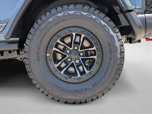 New 2026 Jeep Wrangler Unlimited Rubicon AWD/4WD image 10