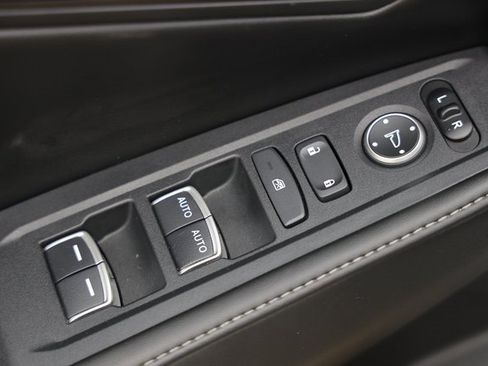 Certified 2023 Honda Accord Sport image 25