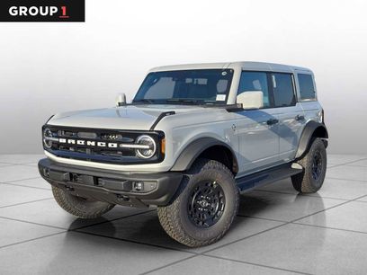 New 2026 Ford Bronco Outer Banks w/ Sasquatch Package