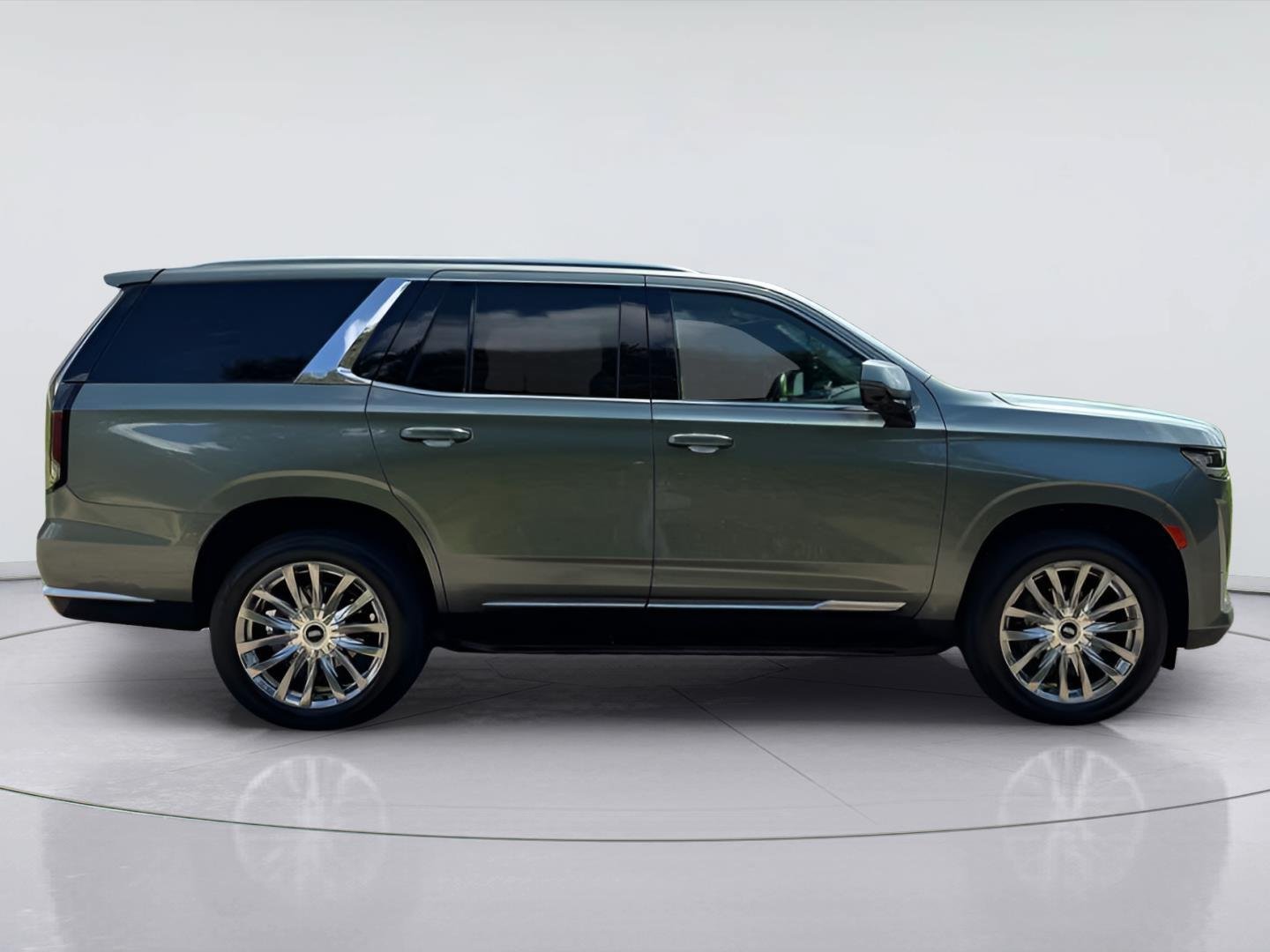Used 2023 Cadillac Escalade Premium Luxury AWD/4WD image 5