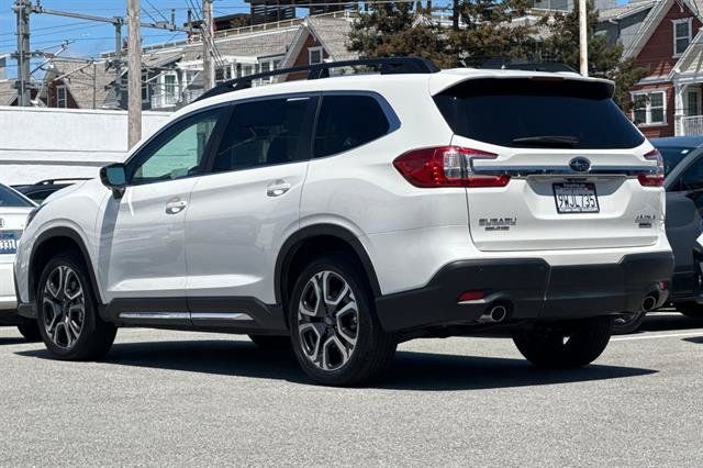 Certified 2025 Subaru Ascent Limited AWD/4WD image 5