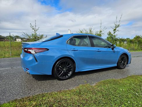 Used 2023 Toyota Camry XSE image 5
