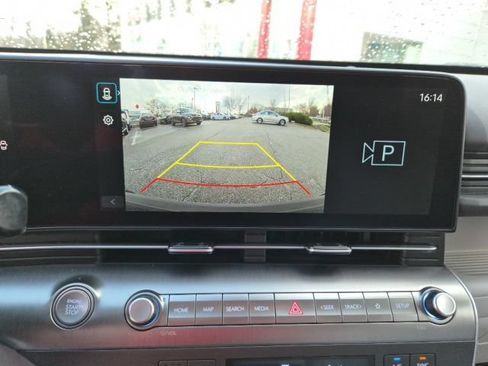 Used 2025 Hyundai Kona SEL AWD/4WD image 24
