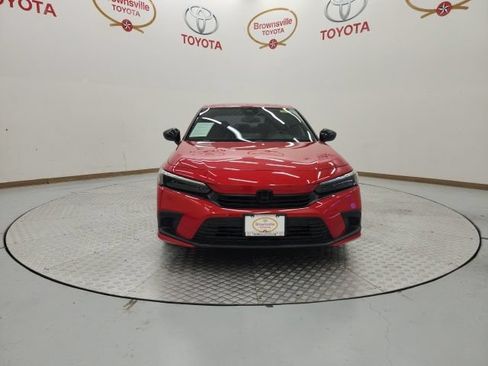 Used 2023 Honda Civic Sport image 4