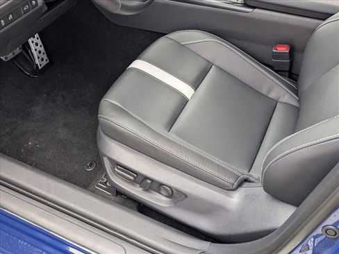 New 2026 Toyota Camry SE FWD image 4