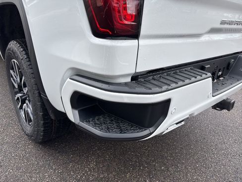New 2026 GMC Sierra 1500 AT4 w/ AT4 Premium Package image 10