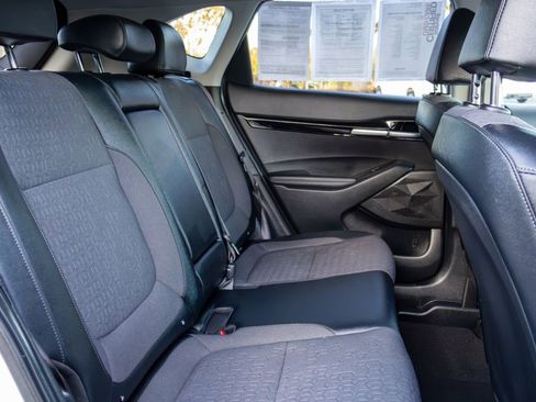 Used 2024 Kia Seltos X-Line image 13