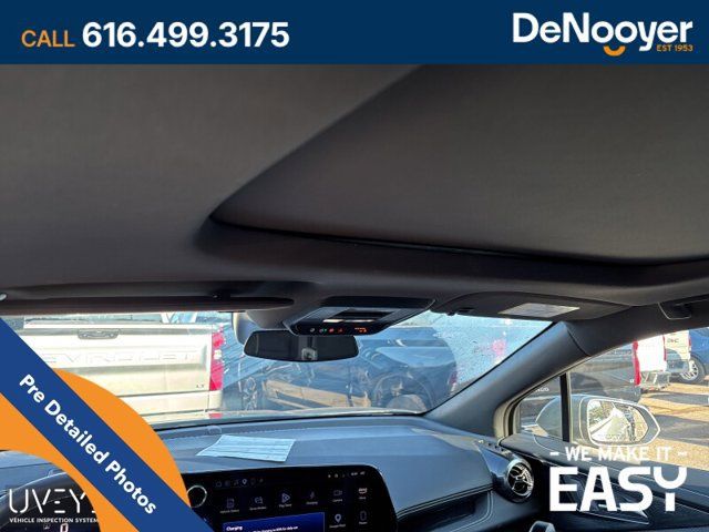 Used 2024 Chevrolet Blazer EV LT AWD/4WD image 14