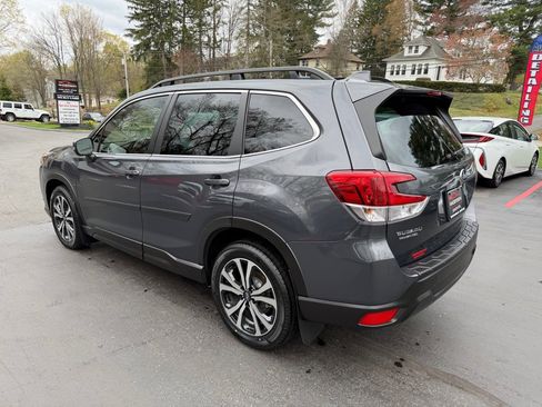 Used 2023 Subaru Forester Limited image 19