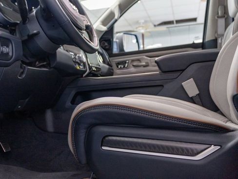 Certified 2025 RAM 1500 Tungsten w/ Off Road Group image 14