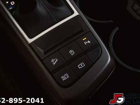 Certified 2026 Kia Sportage SX FWD image 23