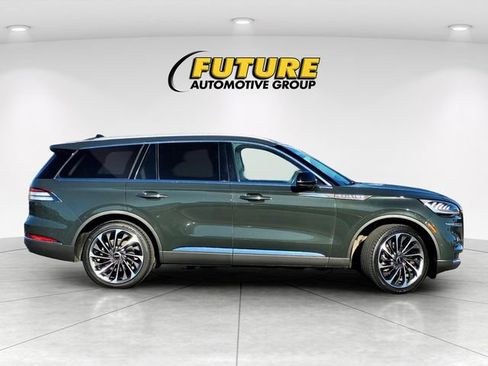 Used 2022 Lincoln Aviator Reserve image 4