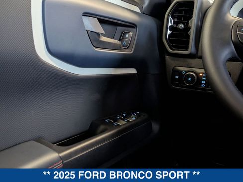 New 2025 Ford Bronco Sport Heritage w/ Convenience Package AWD/4WD image 21