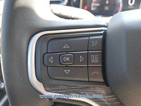 Used 2022 Jeep Wagoneer Series III w/ Flexible Seating Group RWD image 19