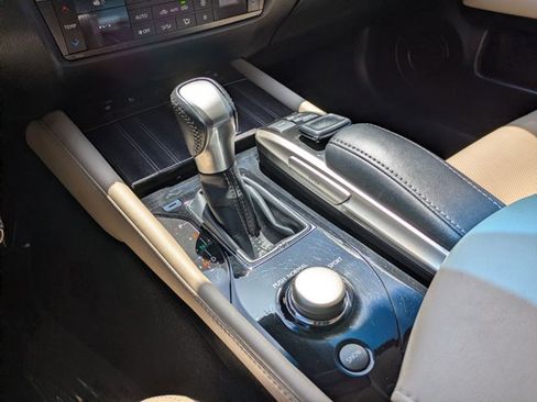 Used 2018 Lexus GS 350 AWD w/ Premium Package image 12