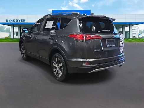 Used 2018 Toyota RAV4 XLE w/ Plus Extra Value Package image 9