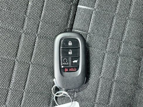 Certified 2026 Honda HR-V Sport image 31