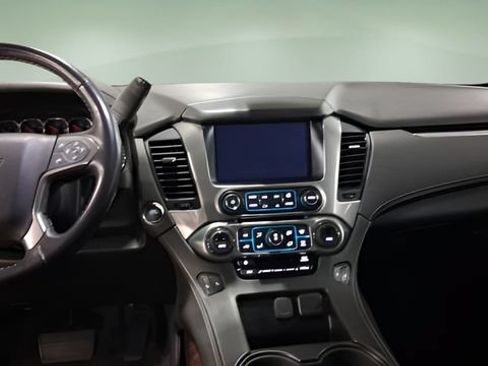 Used 2020 Chevrolet Tahoe LT AWD/4WD image 10