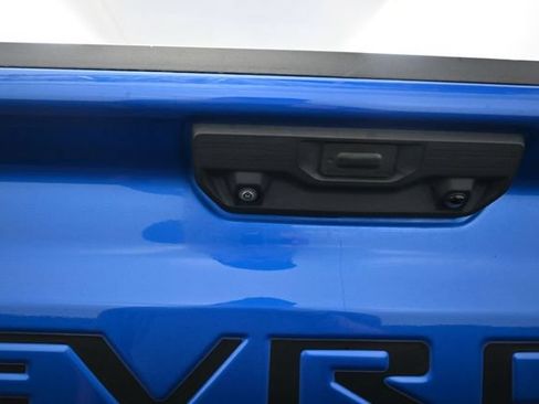 Used 2023 Chevrolet Silverado 1500 ZR2 w/ Technology Package AWD/4WD image 26
