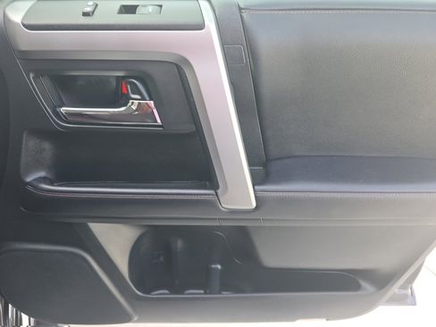 Used 2022 Toyota 4Runner Limited image 22