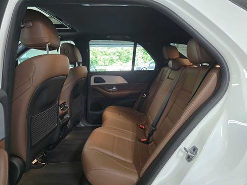 Used 2024 Mercedes-Benz GLE 350 4MATIC image 17