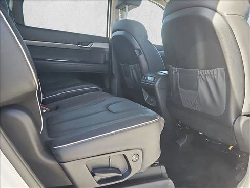 Used 2024 Hyundai Palisade SEL image 20