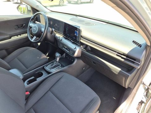 Used 2024 Hyundai Kona SEL FWD image 22