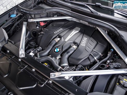 Used 2019 BMW X7 xDrive50i w/ M Sport Package image 29