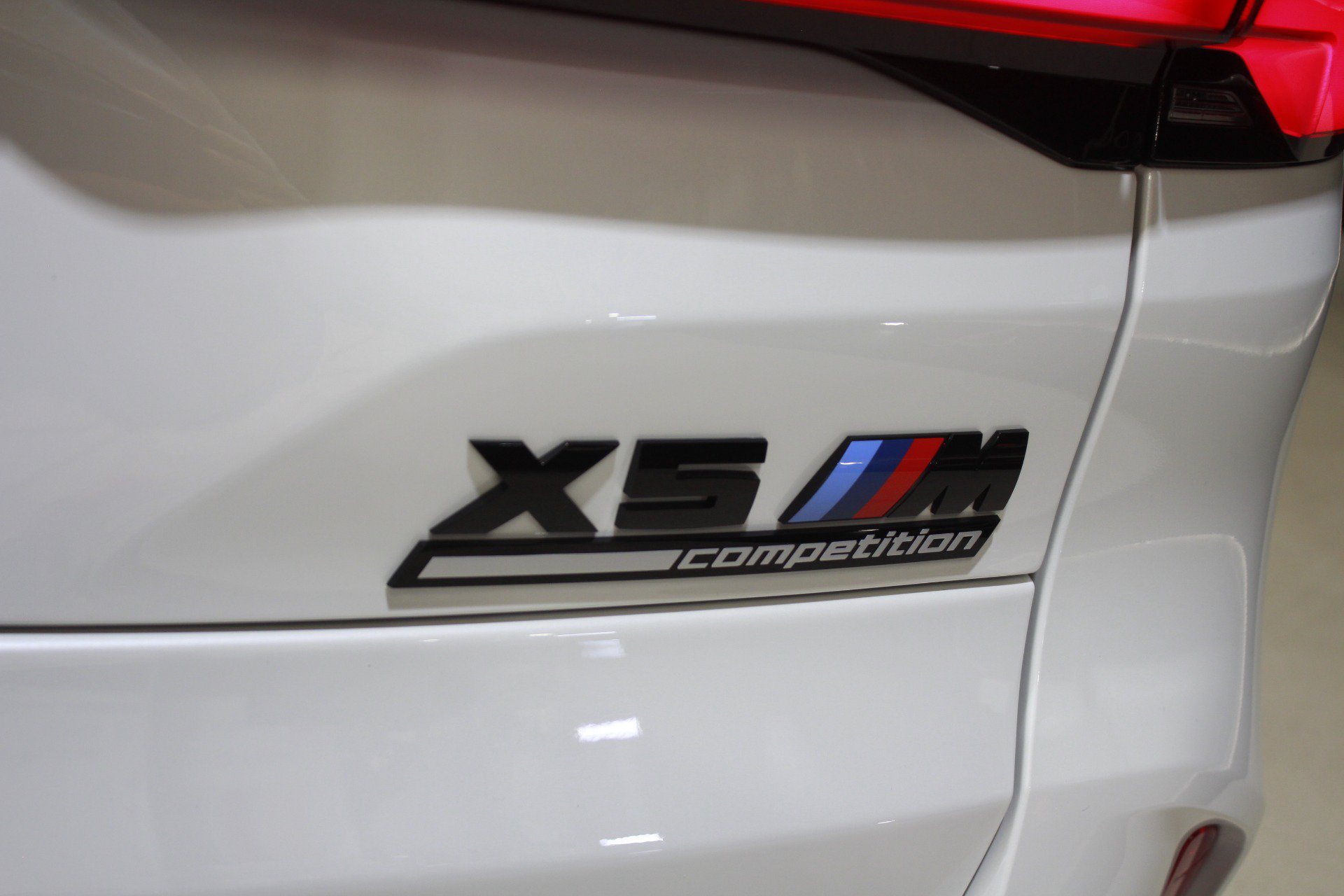 Used 2026 BMW X5 M Competition w/ Executive Package AWD/4WD image 15