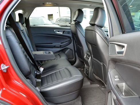 Used 2024 Ford Edge SEL w/ Convenience Package image 34