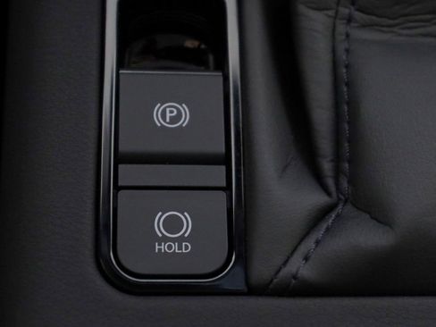 Used 2025 Lexus GX 550 w/ Accessory Package (2T) image 30