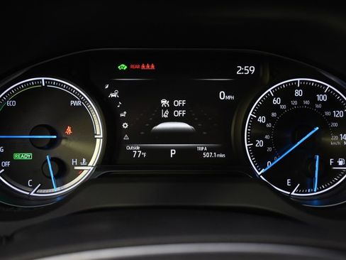 Used 2022 Toyota Venza XLE AWD/4WD image 26
