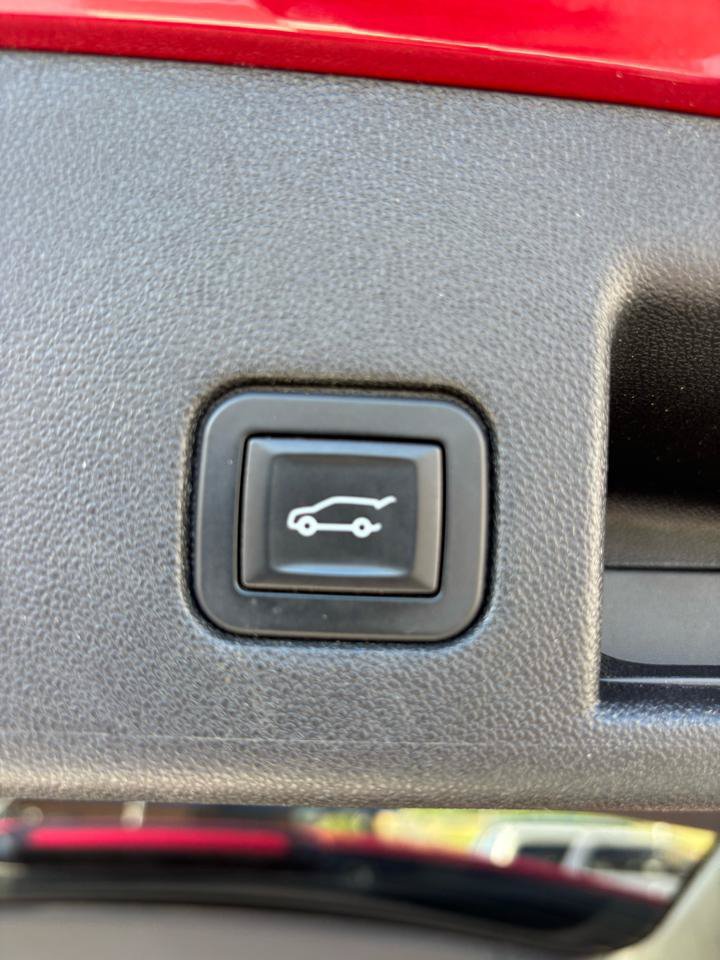 Used 2019 Chevrolet Equinox Premier AWD/4WD image 29