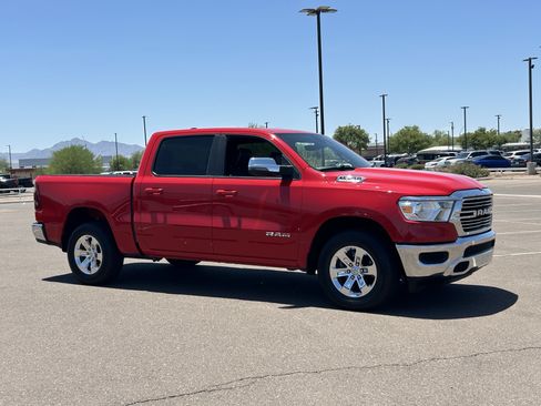 Used 2024 RAM 1500 Laramie AWD/4WD image 10