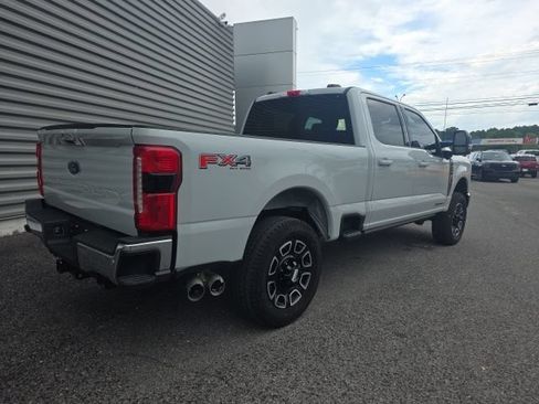 Used 2026 Ford F250 Lariat w/ FX4 Off-Road Package AWD/4WD image 9