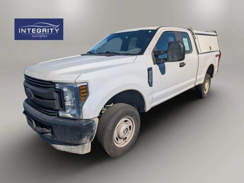 Used 2019 Ford F250 XL AWD/4WD image 1