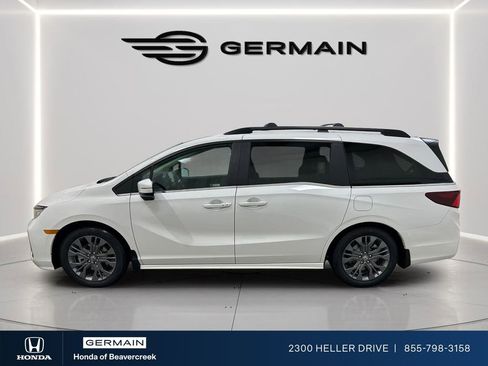 New 2026 Honda Odyssey Touring image 4