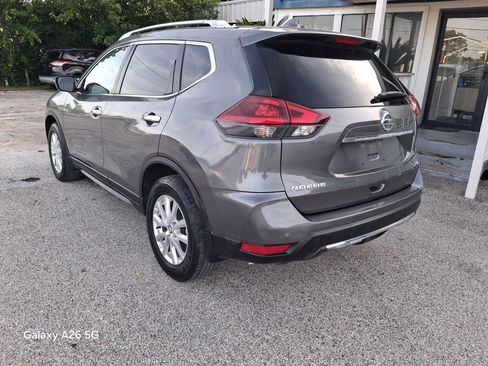 Used 2020 Nissan Rogue SV AWD/4WD image 4