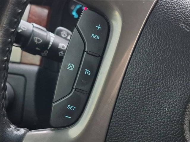 Used 2013 Chevrolet Suburban LT w/ Luxury Package AWD/4WD image 16