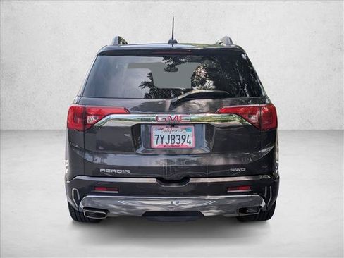 Used 2017 GMC Acadia Denali w/ Technology Package AWD/4WD image 7