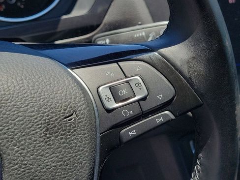 Used 2018 Volkswagen Tiguan SE FWD image 29