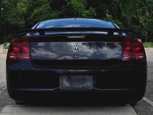 Used 2008 Dodge Charger SE RWD image 5