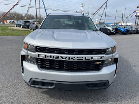 Used 2022 Chevrolet Silverado 1500 Custom AWD/4WD image 2