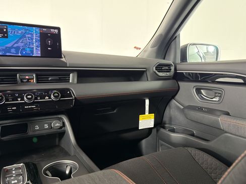New 2026 Honda Pilot Sport image 27