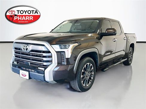 Used 2022 Toyota Tundra Limited image 1
